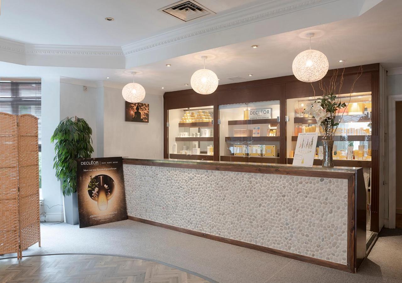 霍格巴克Spa酒店 法纳姆 外观 照片
